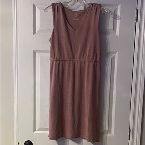 Mckinley V-Neck Midi Dress in Mauve